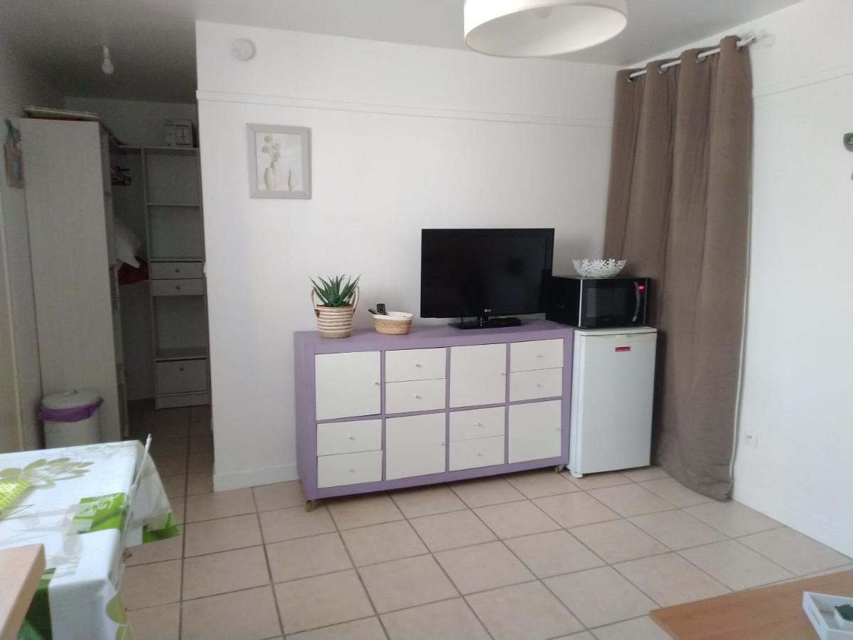 Studio Neuf Climatise Proche D'Agde Bessan Exteriör bild